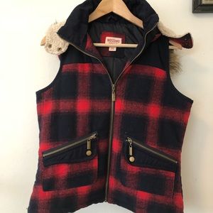 Mossimo vest